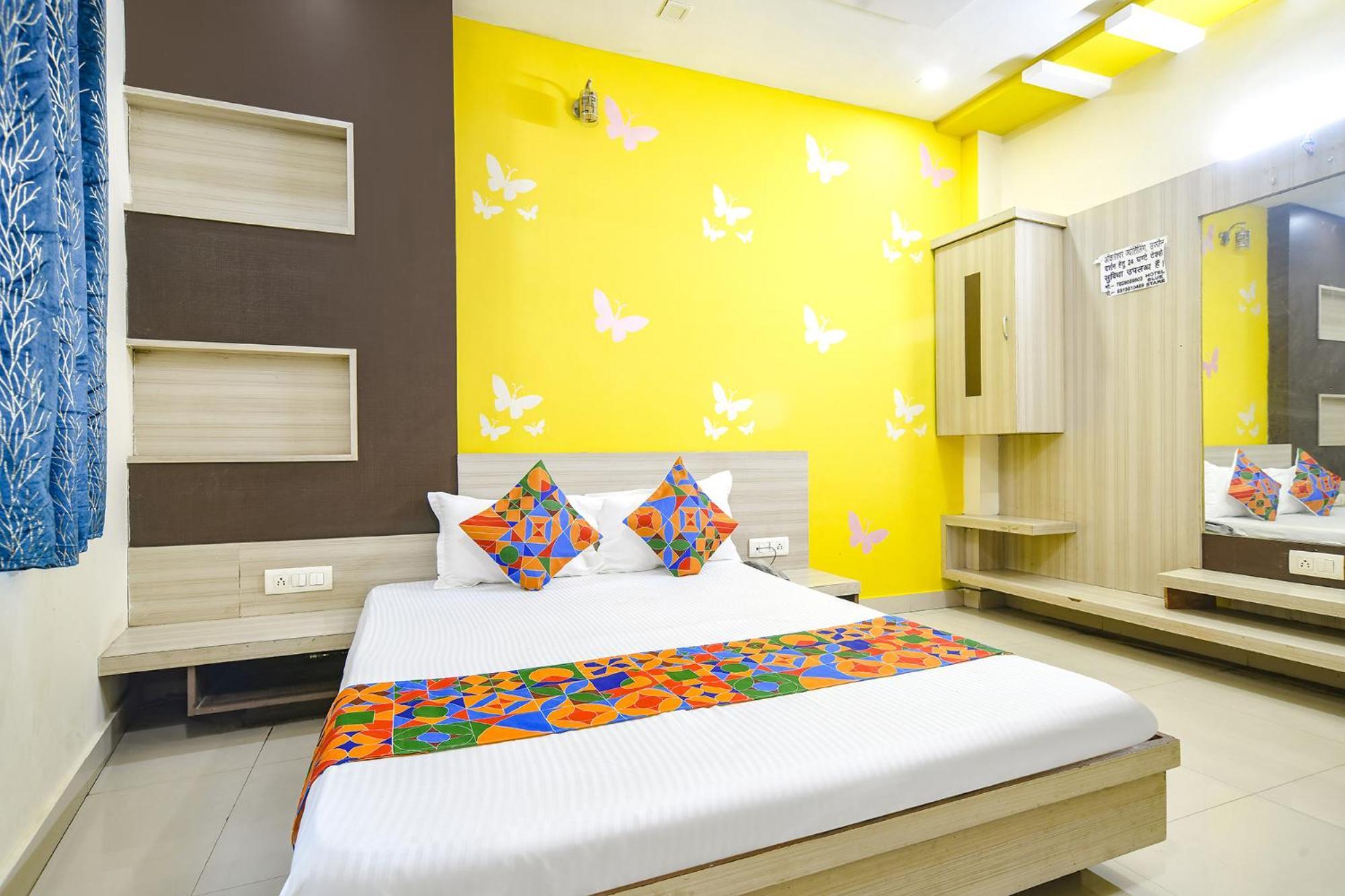 Fabexpress Blue Star Hotel Ujjain Exterior photo